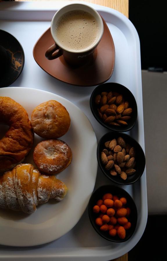 Mergan Hotel Korce Ngoại thất bức ảnh