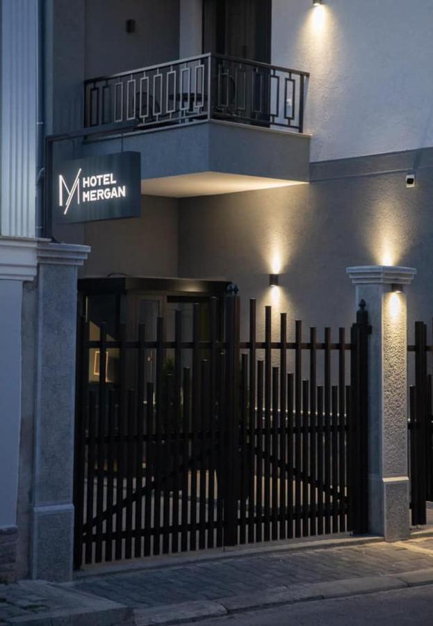 Mergan Hotel Korce Ngoại thất bức ảnh
